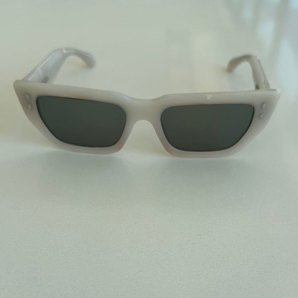 Isabel Marant Gray Sunglasses Modern Minimalist Design